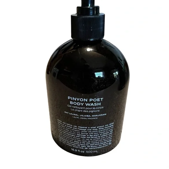 NIB Twenty-Nine Palms Pinyon Poet Body Wash
16.9 oz Bay Laurel, Jojoba, Marjoram - Picture 2 of 6